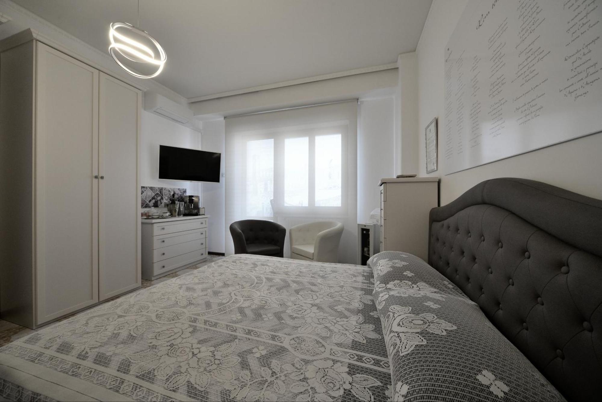 Bed and Breakfast Wast-Host By Michelangelo Vasto Esterno foto